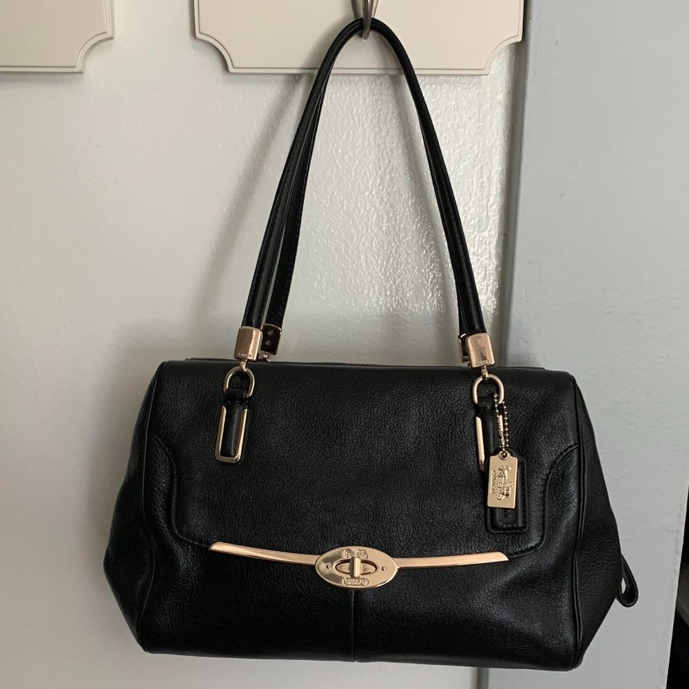 Used Coach Leather Handbag (Black)